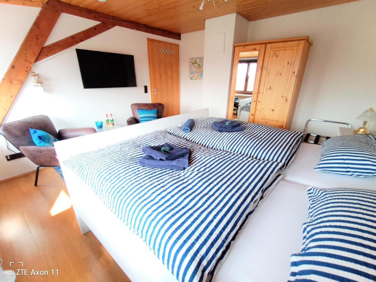 Bodensee Privatzimmer "Haus Am Weinberg Konstanz" Buitenkant foto